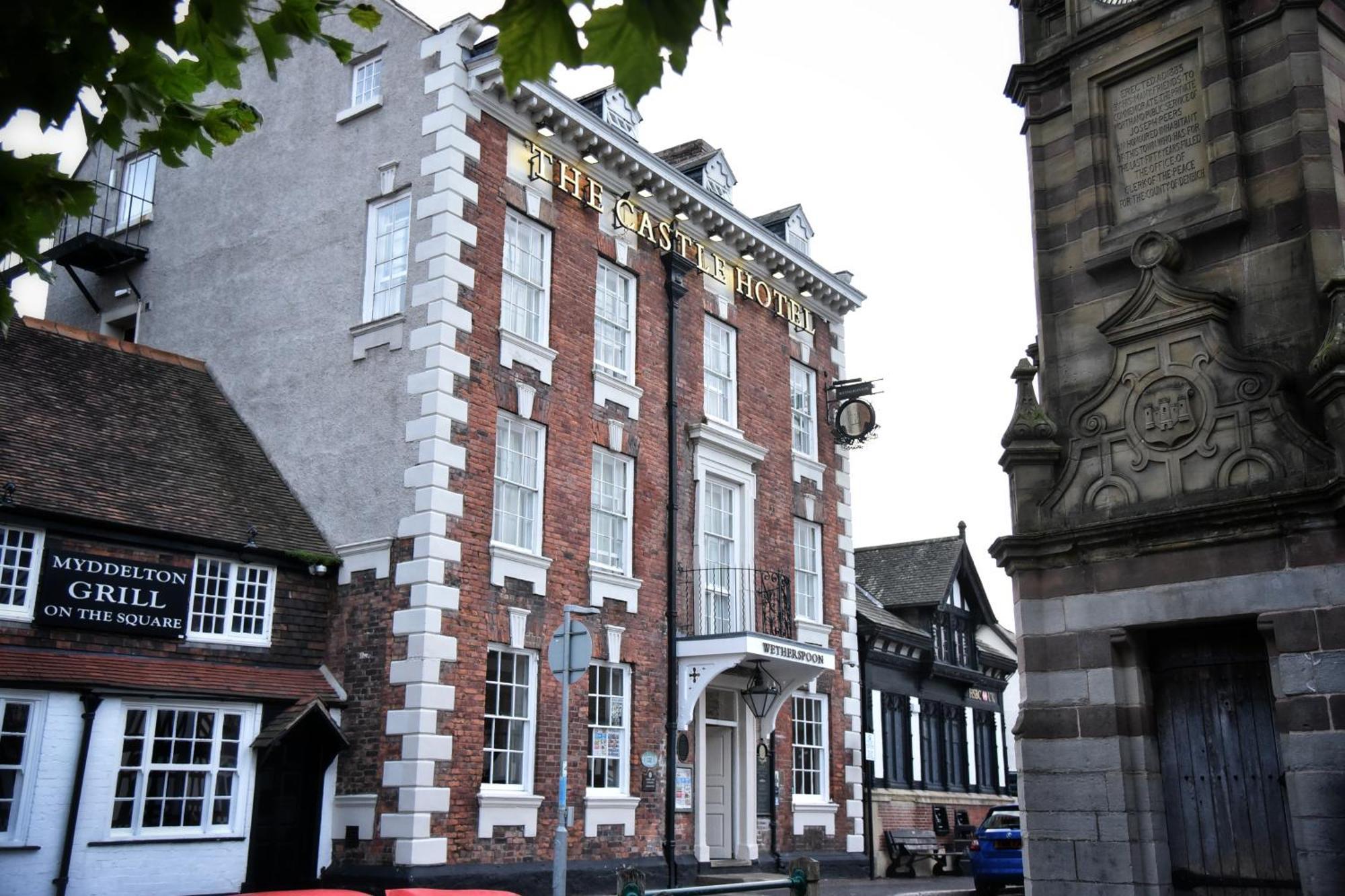 The Castle Hotel Wetherspoon Ruthin Exteriér fotografie