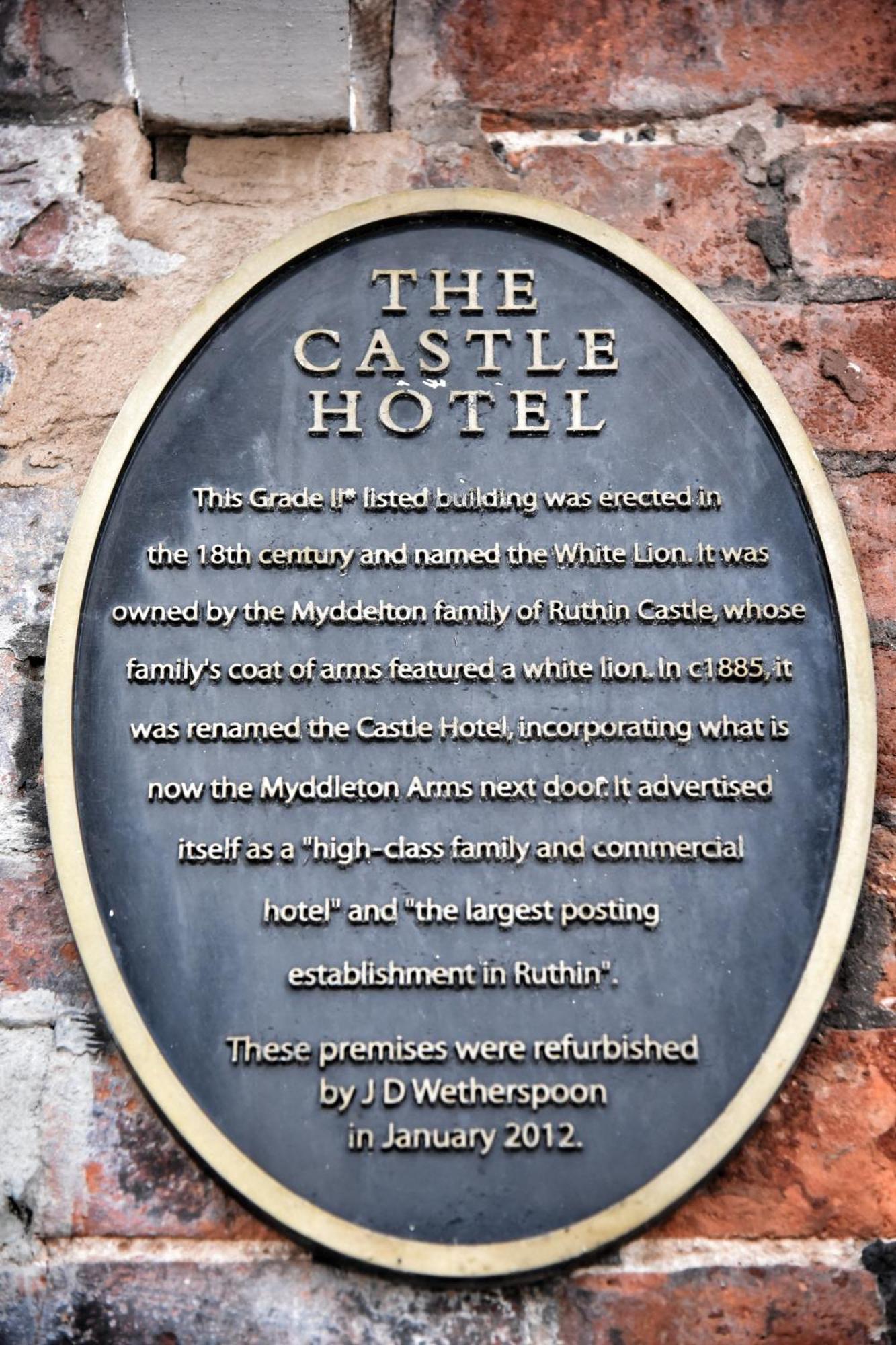 The Castle Hotel Wetherspoon Ruthin Exteriér fotografie