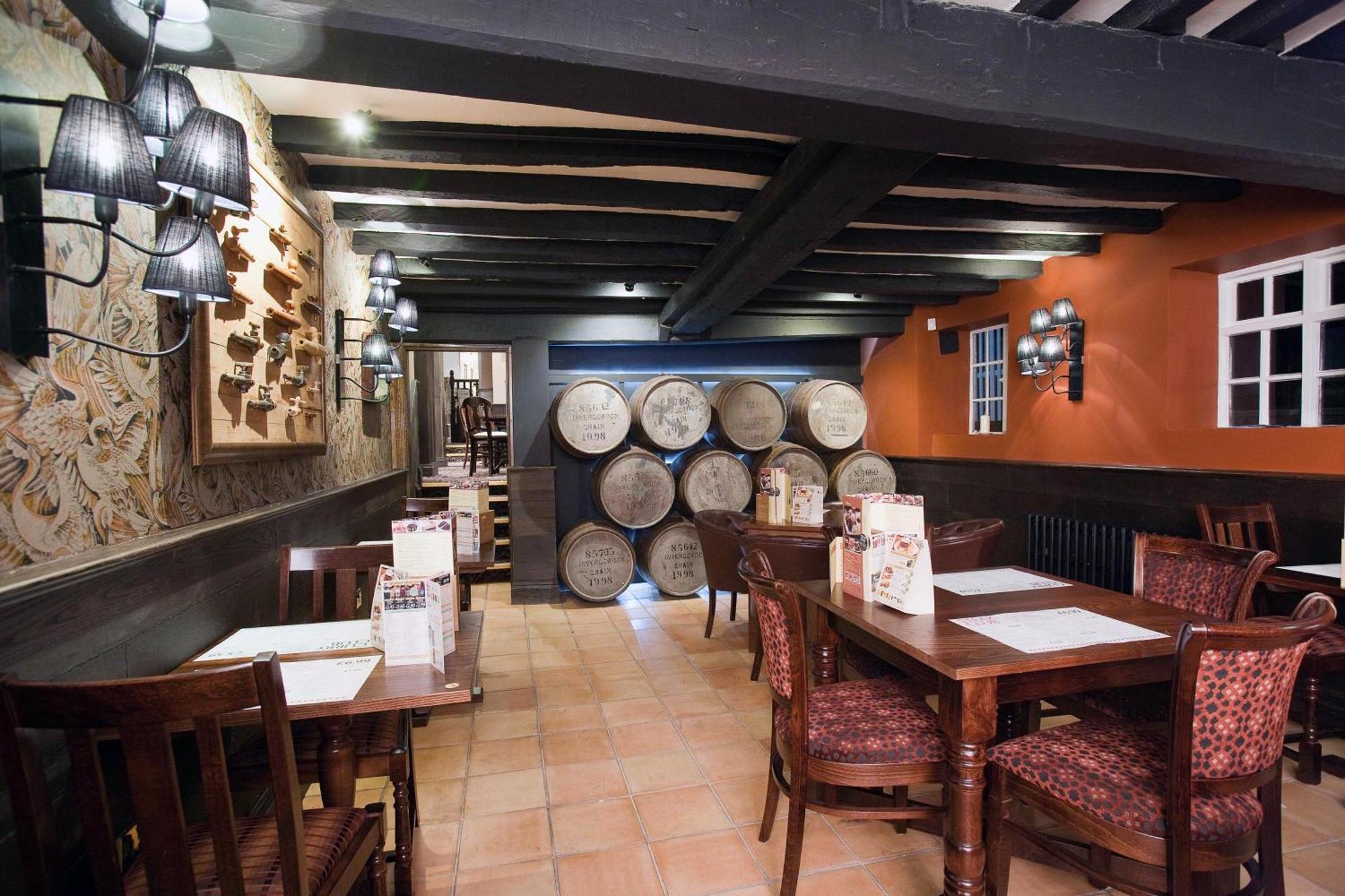 The Castle Hotel Wetherspoon Ruthin Exteriér fotografie