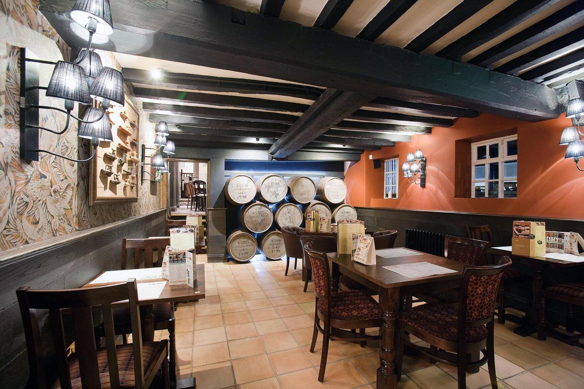 The Castle Hotel Wetherspoon Ruthin Exteriér fotografie