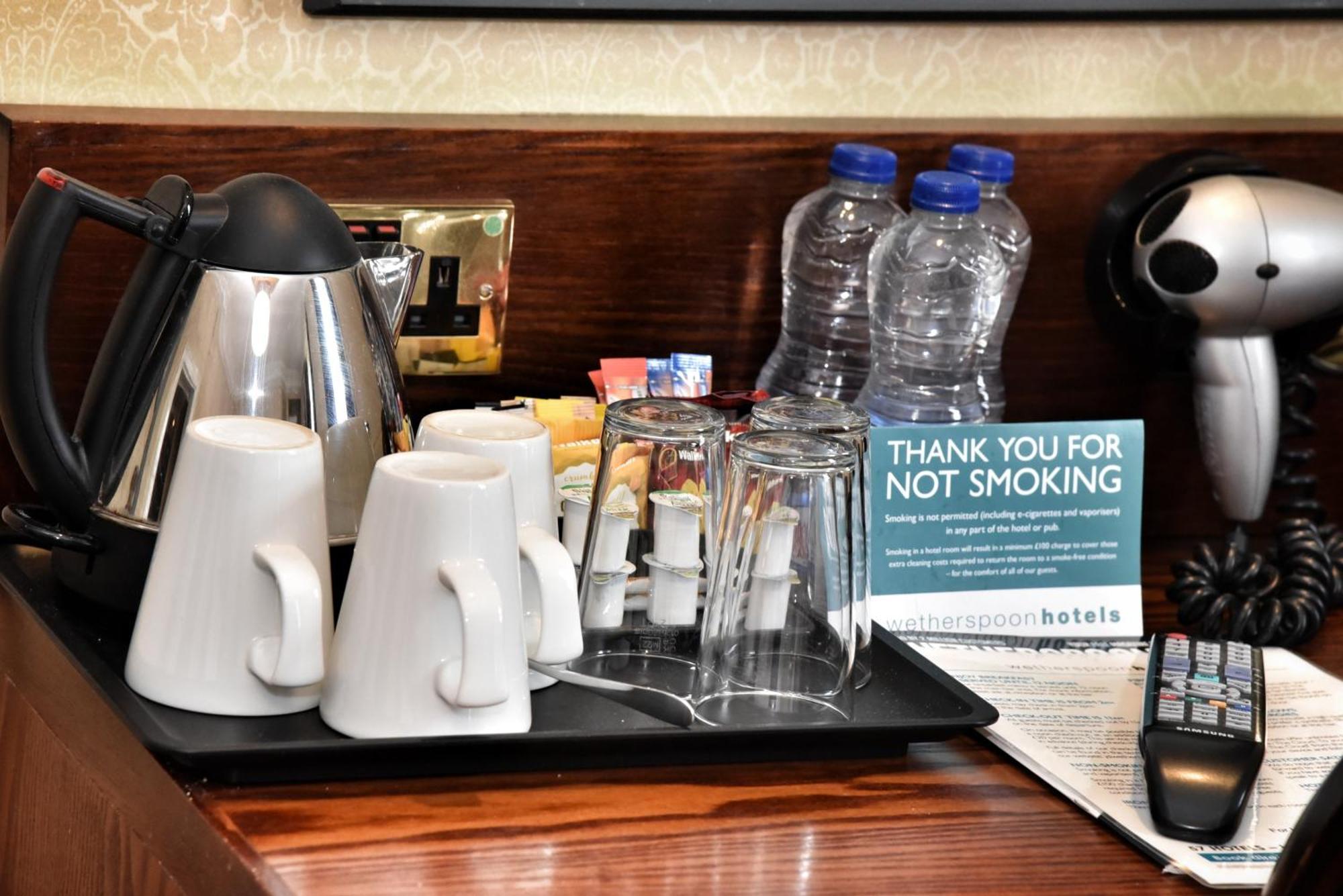 The Castle Hotel Wetherspoon Ruthin Exteriér fotografie