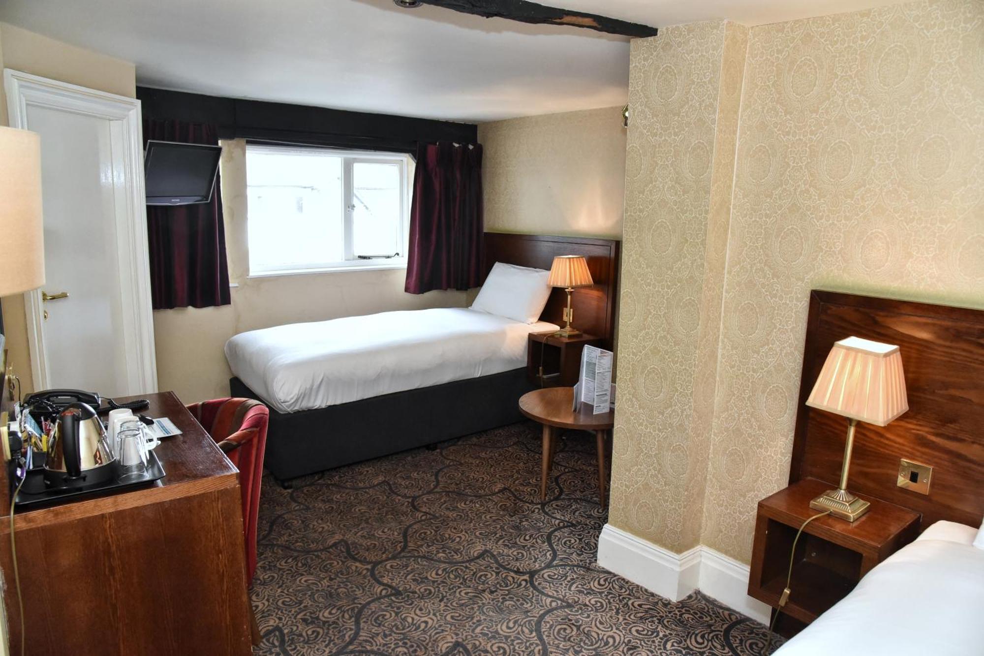 The Castle Hotel Wetherspoon Ruthin Exteriér fotografie